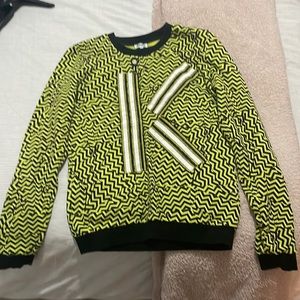 Kenzie sweatshirt size S